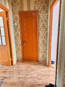 Продам 4 ком. Квартиру лен. Проект 5 этаж из 6