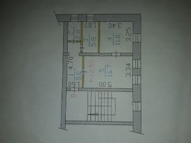 Продам 2комн. квартиру в сталинке за акиматом 2/2.