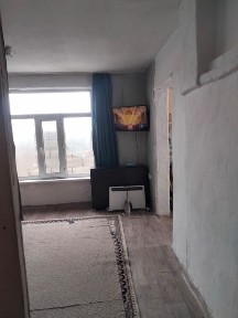 Продается частный дом рядом с 32 квартолом