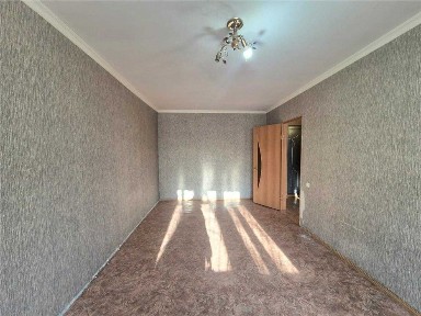 Продам 1 комн у/планировки квартиру