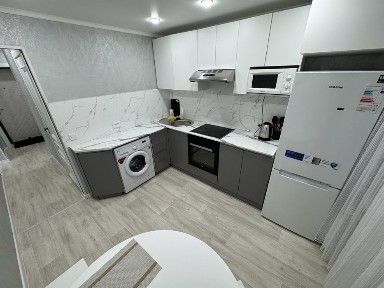 Толстого 68 (Квазар, Светотехника, Alser)