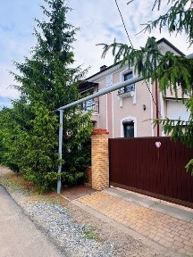 коттедж 7 комнатный, центр г костанай, дом