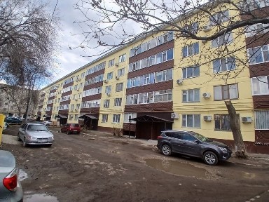 Продаётся 2комн. квартира район Курмыш обращаться по телефону