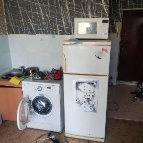 Байзакова Жамбыла 22кв с Балконом Всеми Удобствами