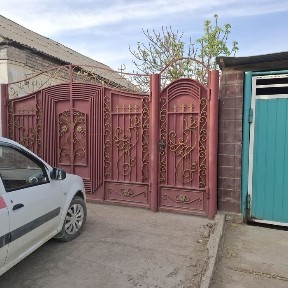 Продается 6 комнатныйдом.