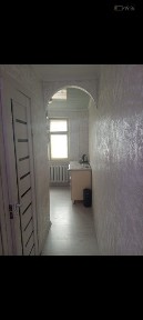 Сдам 2-х ком кв на долги срок. 130000 плюс ком услуга