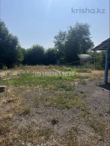 Дом в каракастеке