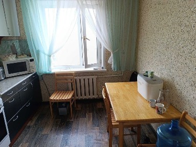 Продам 2-х комнатную на Язева