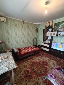 Продам 1 комнатную окт в районе ЖД Вокзала
