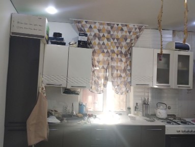 Срочно продается частный дом рядом с колхозным рынком и мед колледжом