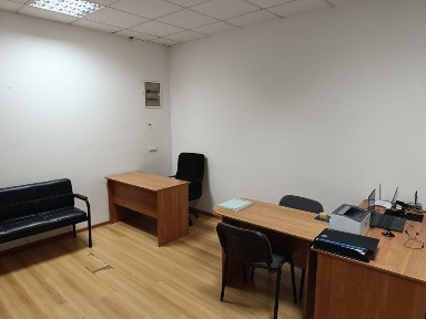 Офисное помещение половина