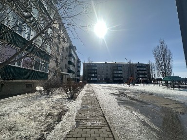 ж/Жанаконыстан 1 бөлмелі пәтер сатылады