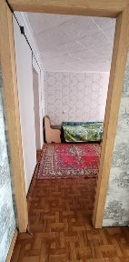 Продам квартиру 3х комнатную на 1 этаже частично мебилированная
