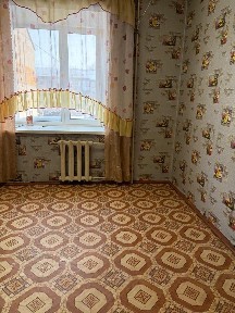 Продам 3 комн квартиру на Бензострое
