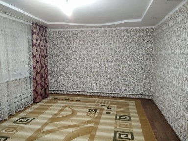 Үй сатылады 2011 ж салынған саман кірпіш 4 бөлмеліі