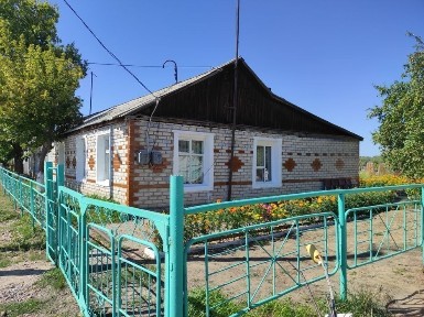 продам дом в селе Приречное