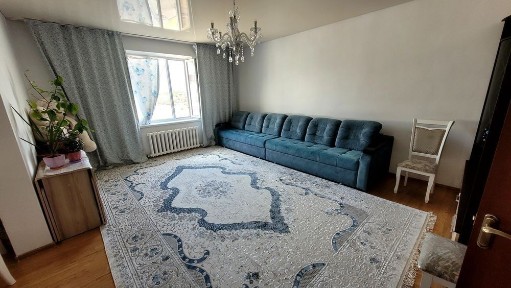Продам 3-х комнатную квартиру