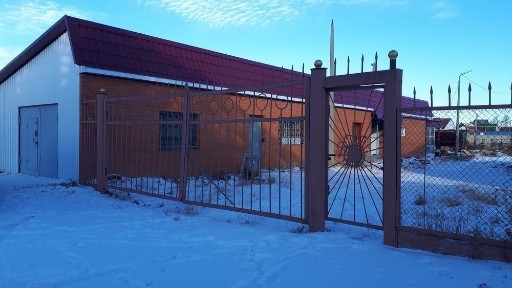 Продам дом на 18 сот. в черновой отделке КСК
