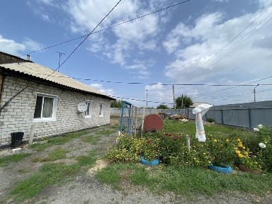 ПРОДАМ дом 3х комнатный с большим участком