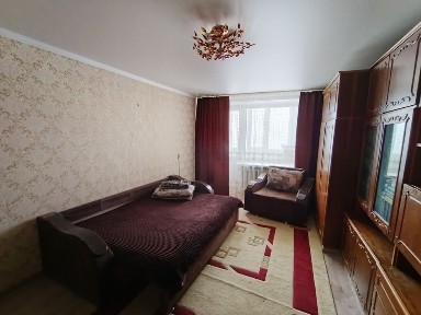 Продам 2 ком Универмаг