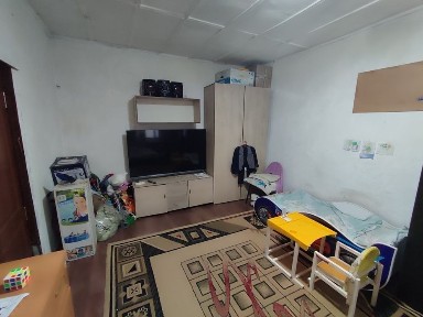 Продам квартиру в барачном доме