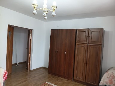 Продается 2 комнатная квартира. 1 из 4 этажей. Сатпаев