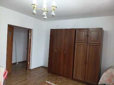 Продается 2 комнатная квартира. 1 из 4 этажей. Сатпаев