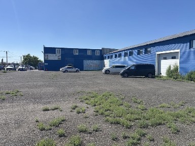 Авторынок, автосалон, стоянка