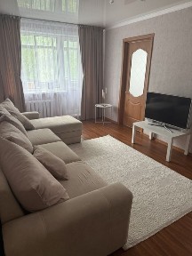 Продам трехкомнатную квартиру