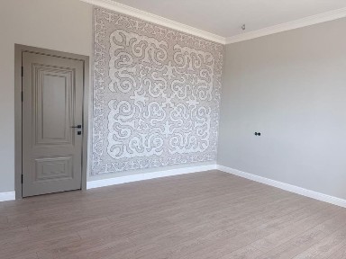 Бір қабатты, жалпы ауданы 270 м² болатын үй