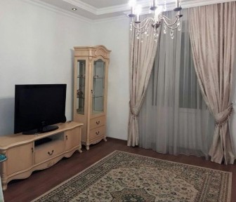 Сдам 2- комнатную квартиру старого типа