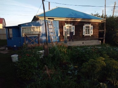 Продается деревянный дом в центре города недорого. срочно!
