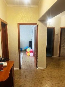 Продам 3-комнатную квартиру в районе перес. улиц Бекмаханова-Свободная.