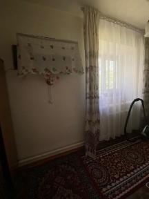 Продаётся двухэтажный дом.
