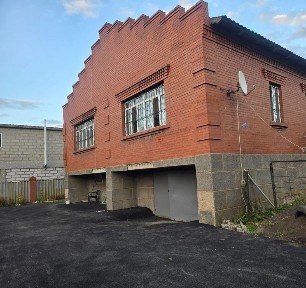 Сдам дом на Юго-востоке левая сторона