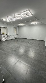 Продам ком. помещение 84 кв. м.