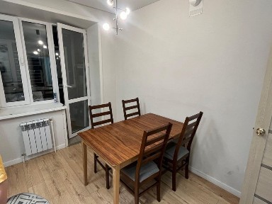 Продам 1х комнатную квартиру в районе КЖБИ в малосемейном доме.