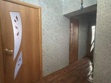 Продам дом с центральными комуникациями