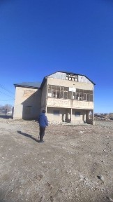 Дом у трассы 12 соток из жженого кирпича (Шолдала)