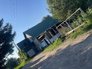 Продам дом в дачном участке