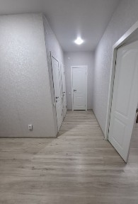 Продам 1,5ку за Драм. театром