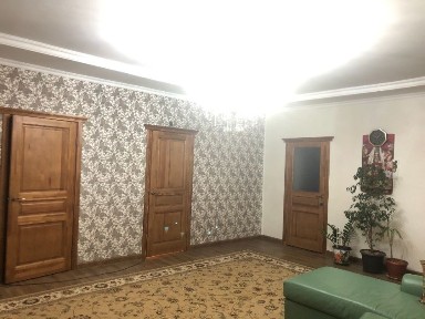 Продается дом (мансард)