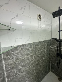 Посуточно сдам в аренду 2 - х комнатную кв.