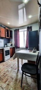 Продам ( варианты ) 2х комнатную Чайкина