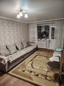 Продам трехкомнатную квартиру