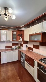 Продам квартиру 3-комнатную