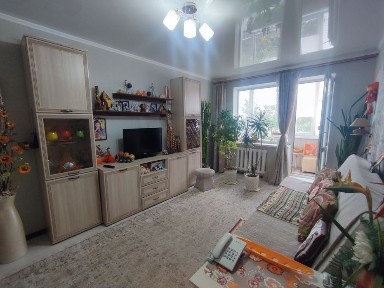 Продам 1 комнатную квартиру улучшенной планировки