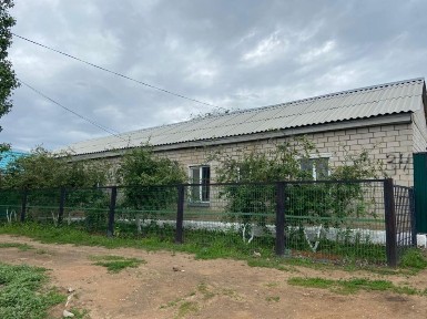 Продам дом под бизнес. Колхозный рынок.