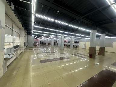 Сдам в аренду торговую площадь