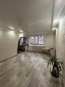 Продам 4-х аомнотную улучшенная квартира